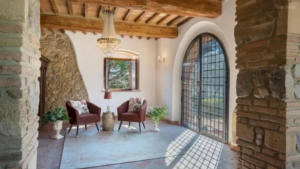 Villa La Lespa Wpool Biliardo And Lake View Casa Sant'Andrea エクステリア 写真