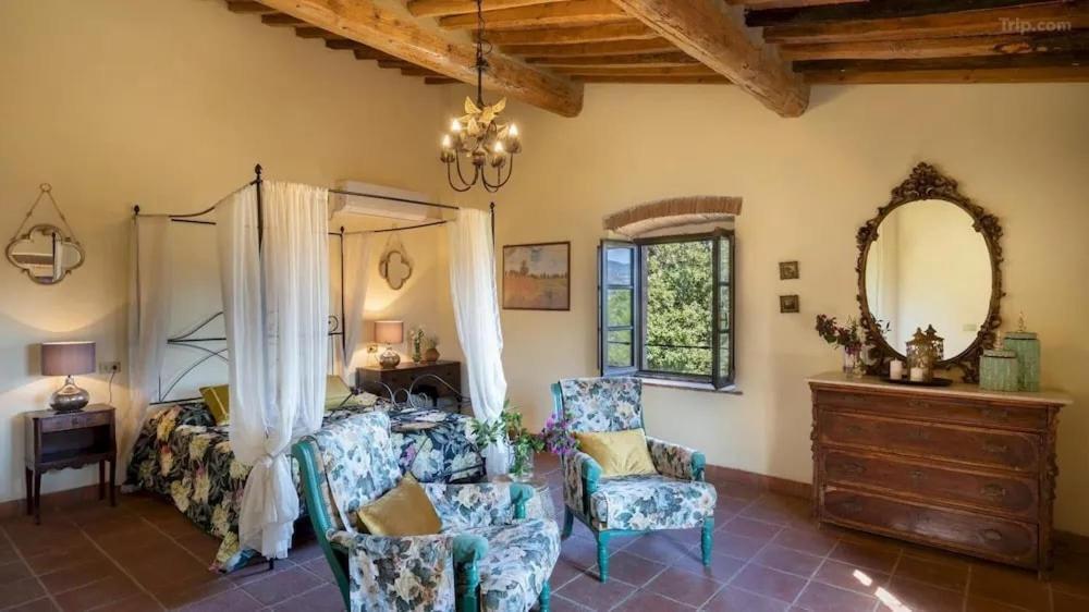 Villa La Lespa Wpool Biliardo And Lake View Casa Sant'Andrea エクステリア 写真