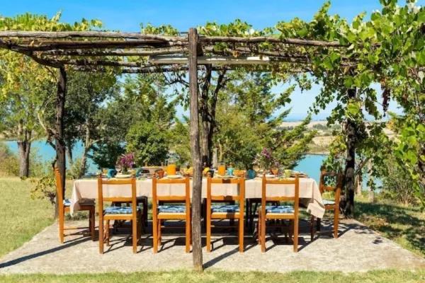 Villa La Lespa Wpool Biliardo And Lake View Casa Sant'Andrea エクステリア 写真